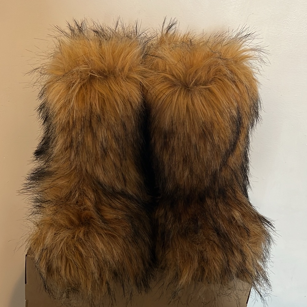 Faux Fur Boots in Brown and Black
